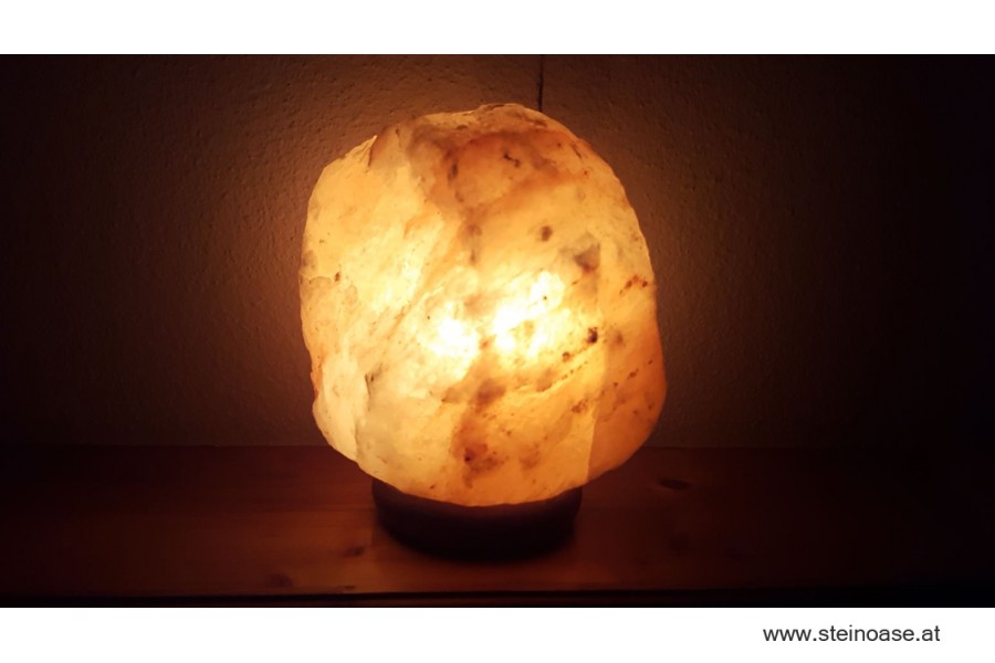 Salzkristall-Lampe ....  5 - 5,9 kg